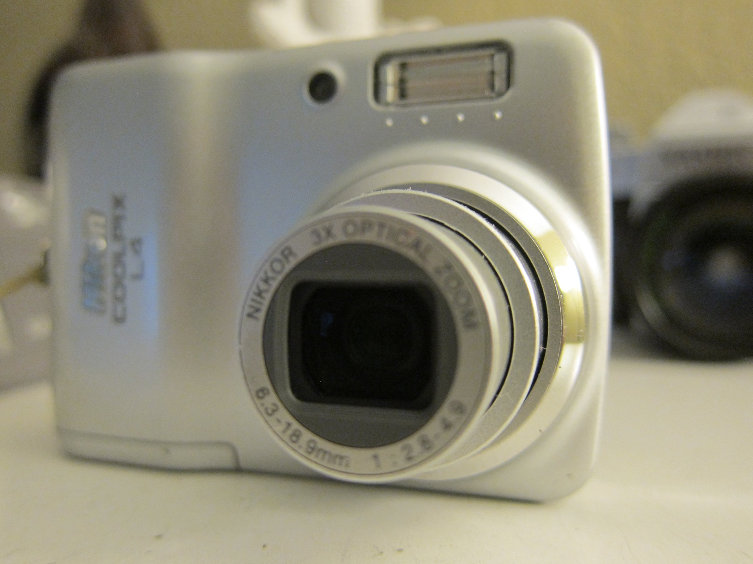 ニコン　Nikon Coolpix L6 コンパクトデジタルカメラ ホワイト Amazon.co.jp: Nikon デジタルカメラ COOLPIX L6 ホワイト
